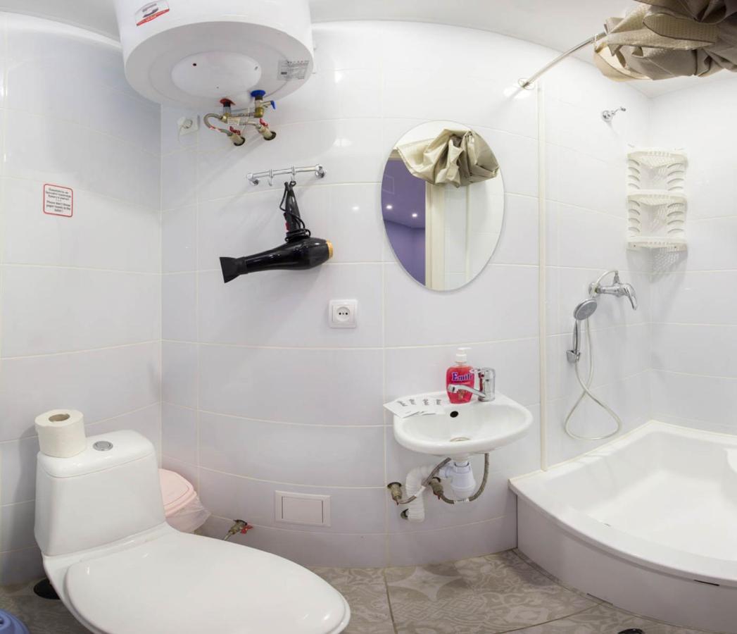 New Studio In The City Center - Mykoly Khvylovoho Str 5-2 Harkov Kültér fotó